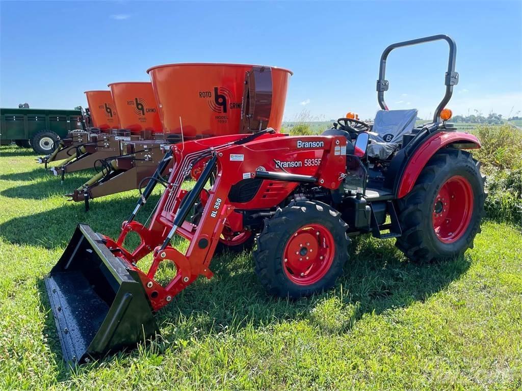 TYM 5835R Трактори