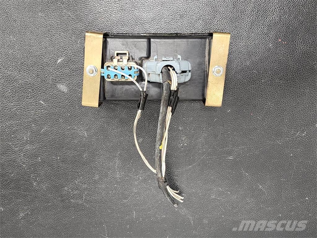  Unmarked Електроники