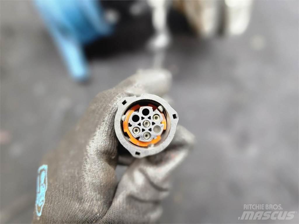 Volvo D13 Транспорт - Други