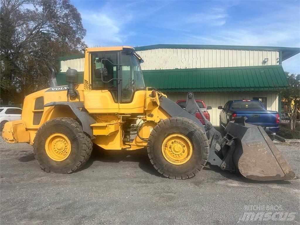Volvo L70G Колесни товарачи