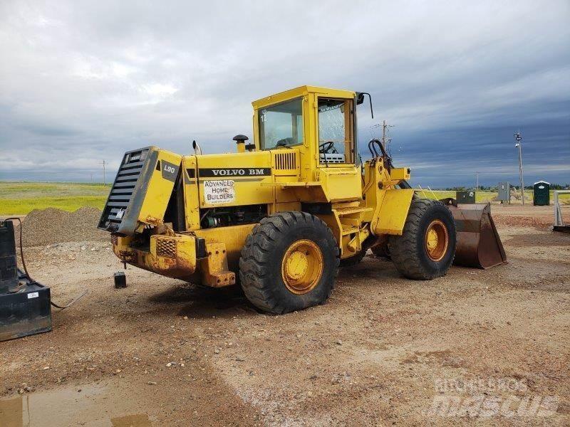 Volvo L90 Колесни товарачи