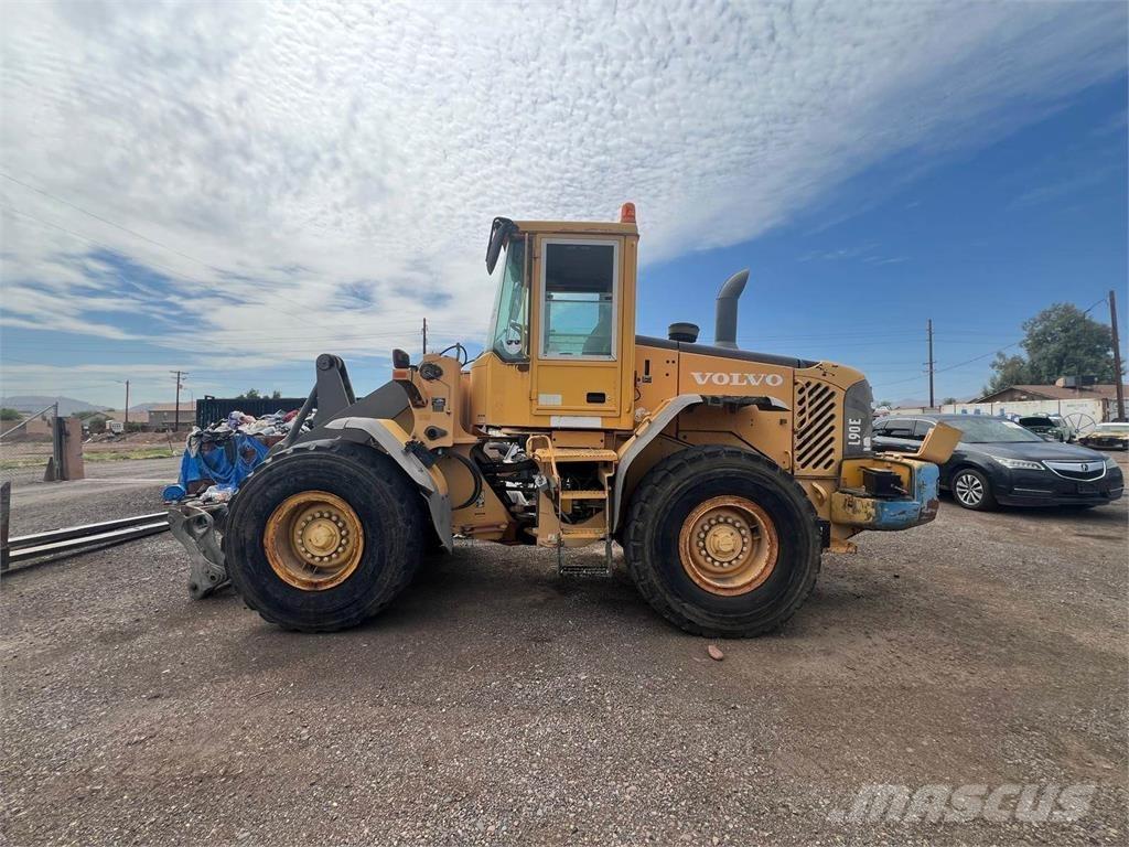 Volvo L90E Колесни товарачи