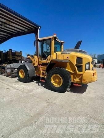 Volvo L90H Колесни товарачи