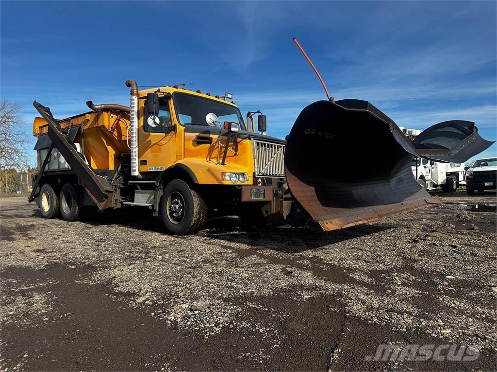 Volvo VHD Снегочистачки