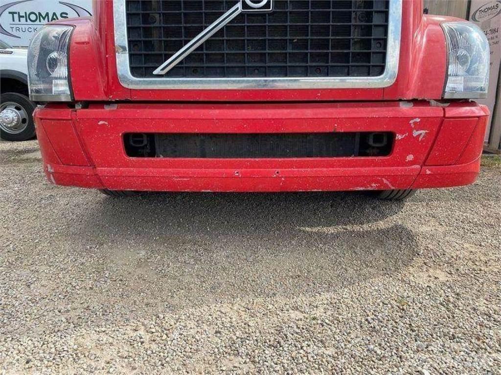 Volvo VNL Транспорт - Други