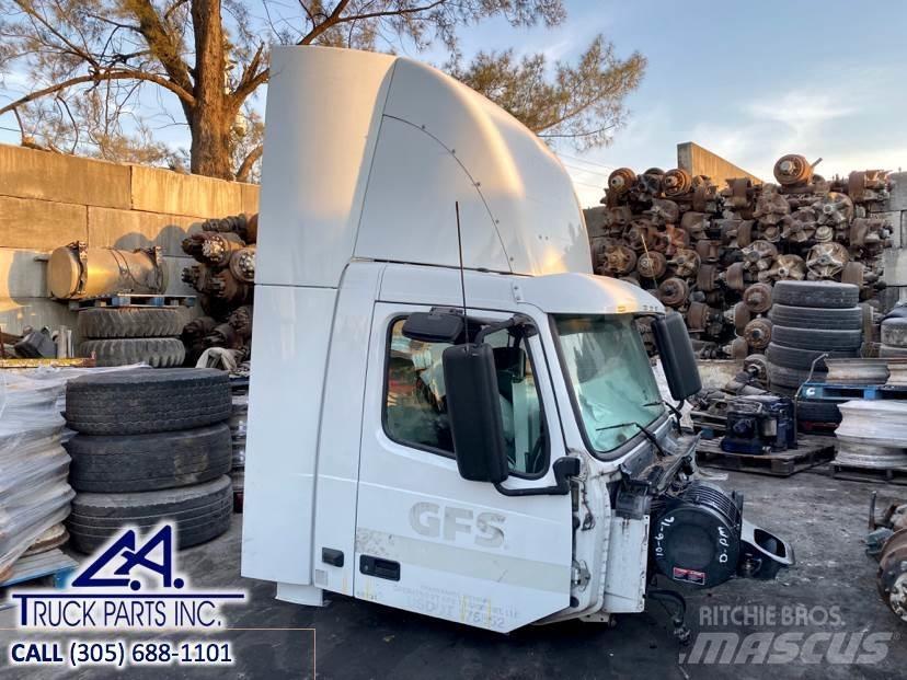 Volvo VNM Транспорт - Други