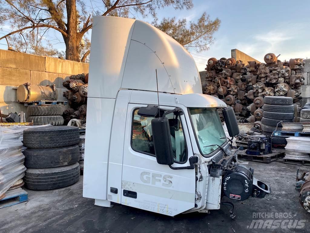 Volvo VNM Транспорт - Други