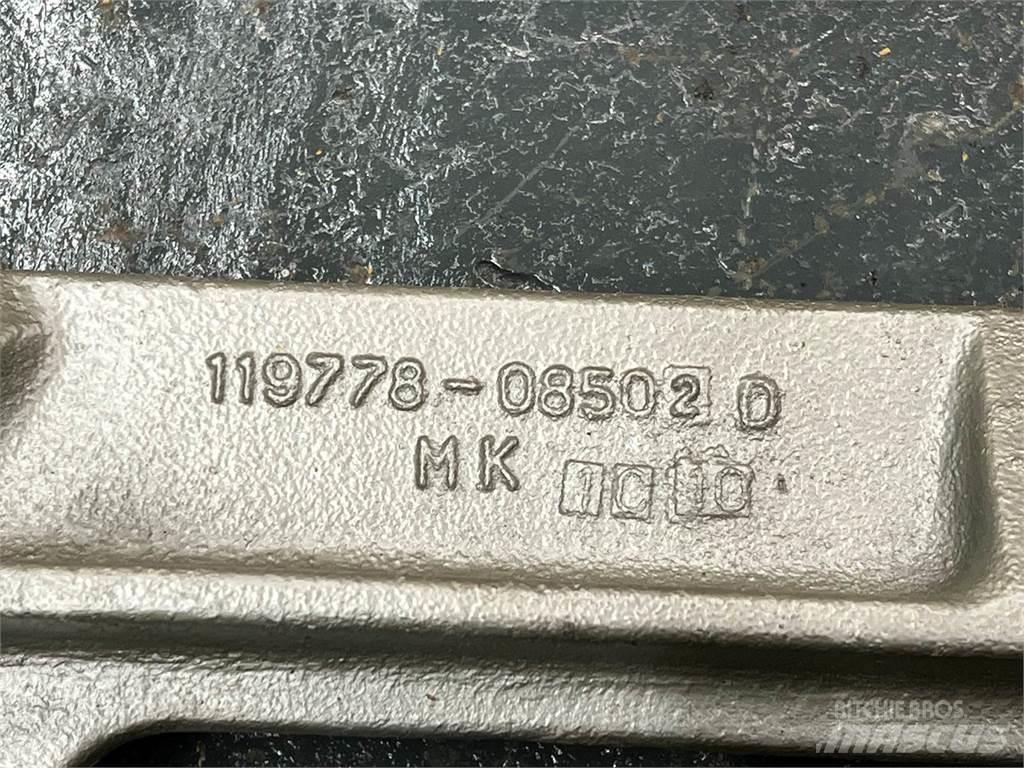 Yanmar  Двигатели