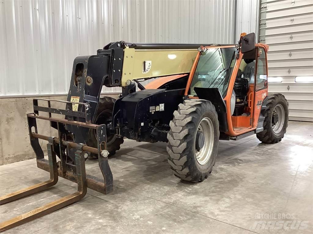 JLG 742 Телескопични товарачи