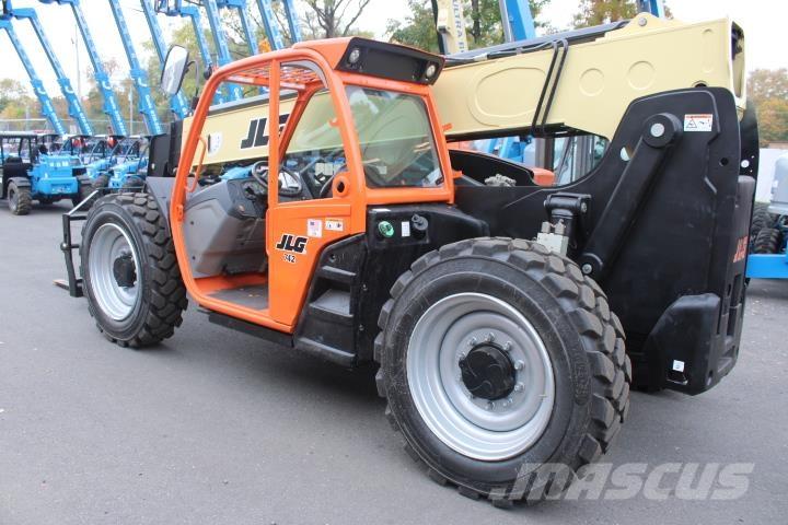 JLG 742 Телескопични товарачи