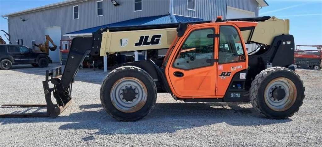 JLG 943 Телескопични товарачи