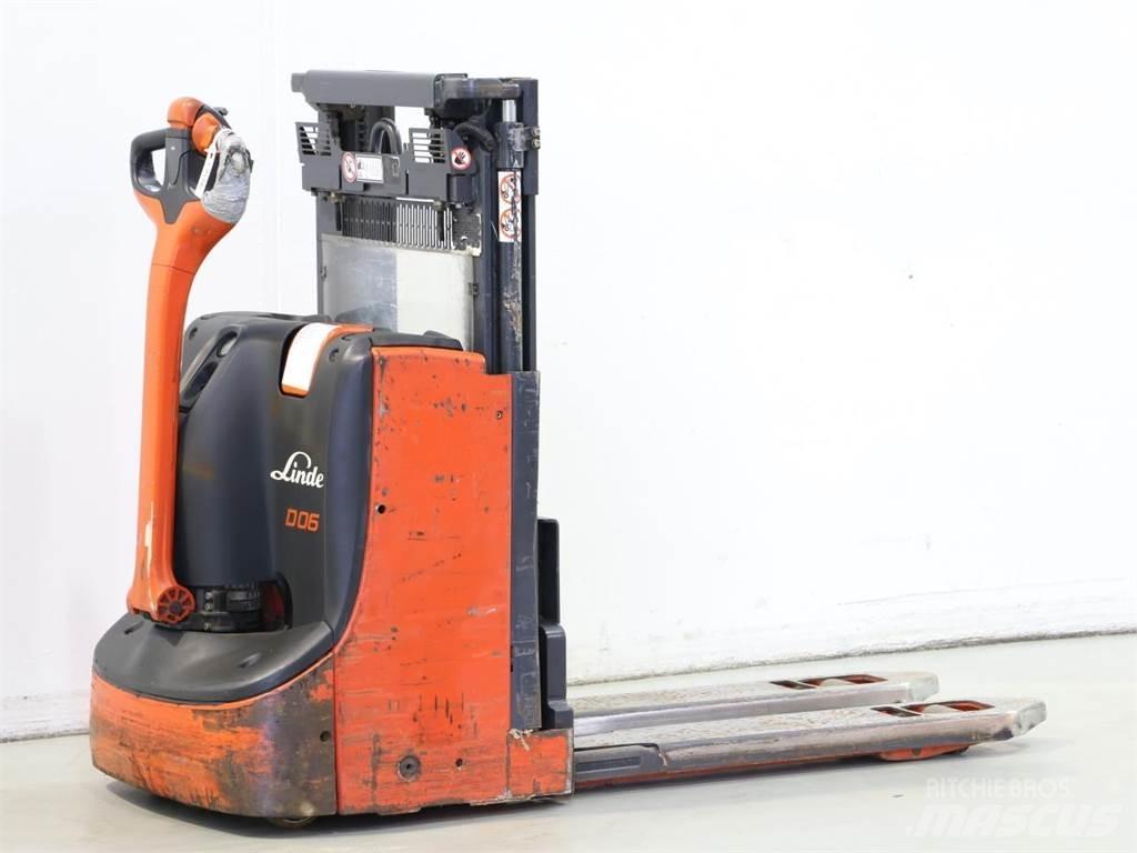 Linde D06/1160-00 Колички високоповдигачи с теглич