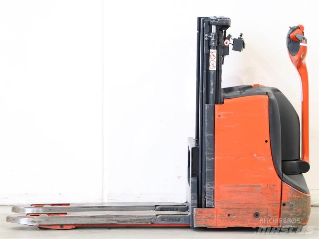 Linde D08/1160 Колички високоповдигачи с теглич