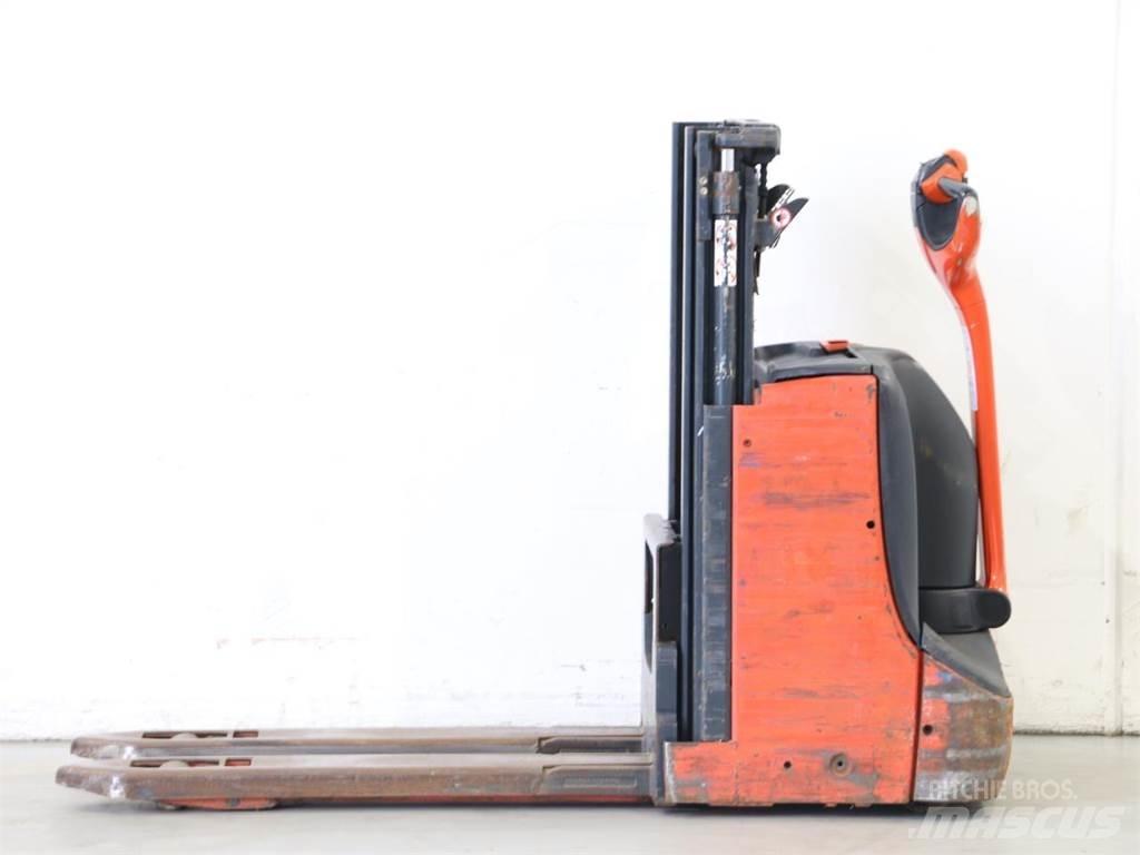 Linde D08/1160-00 Колички високоповдигачи с теглич