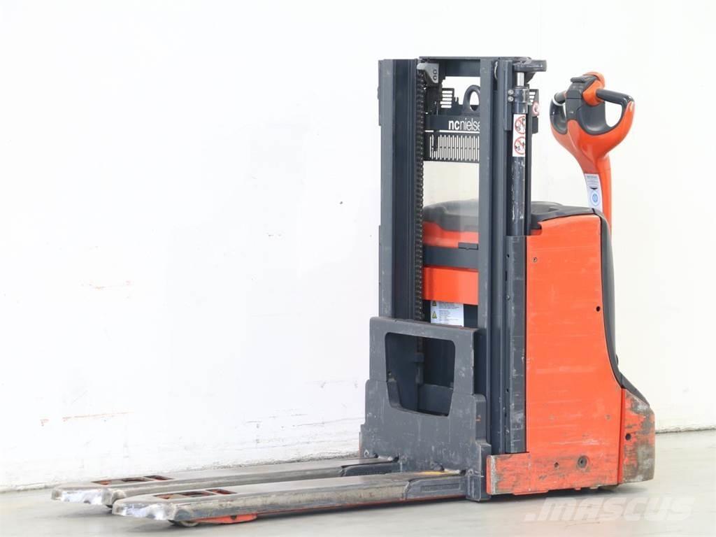 Linde D08/1160-00 Колички високоповдигачи с теглич