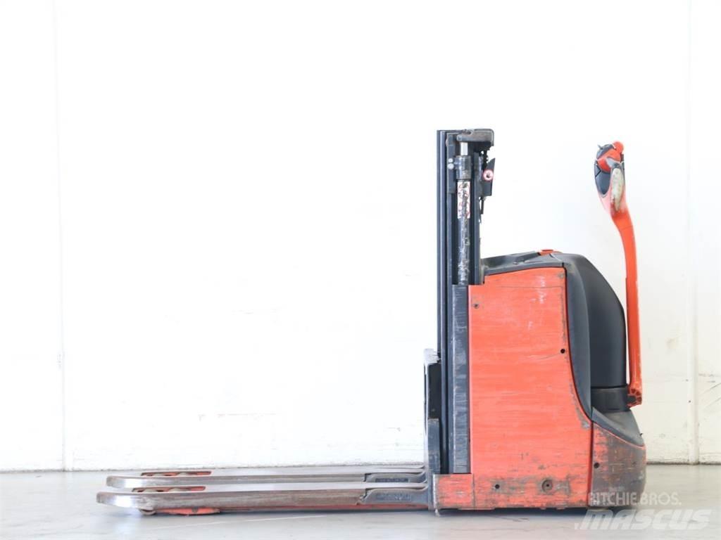 Linde D08/1160-00 Колички високоповдигачи с теглич