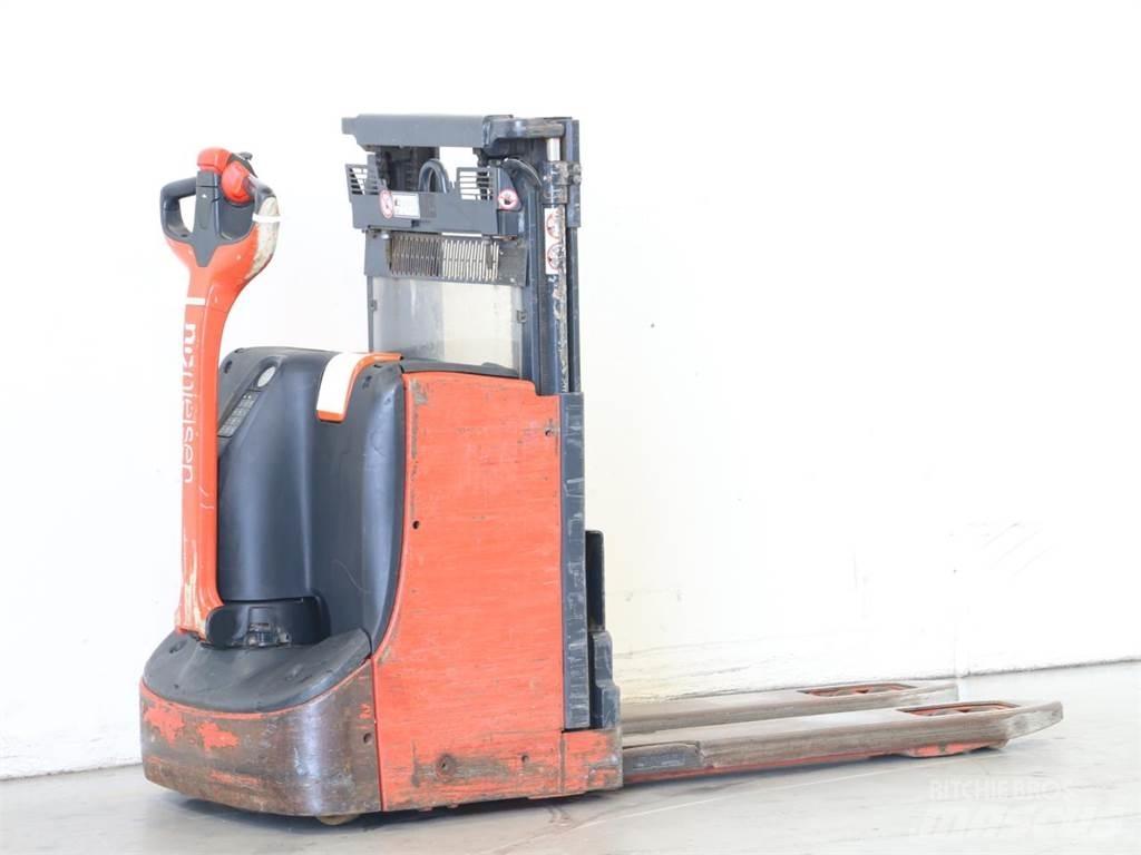 Linde D08/1160-00 Колички високоповдигачи с теглич
