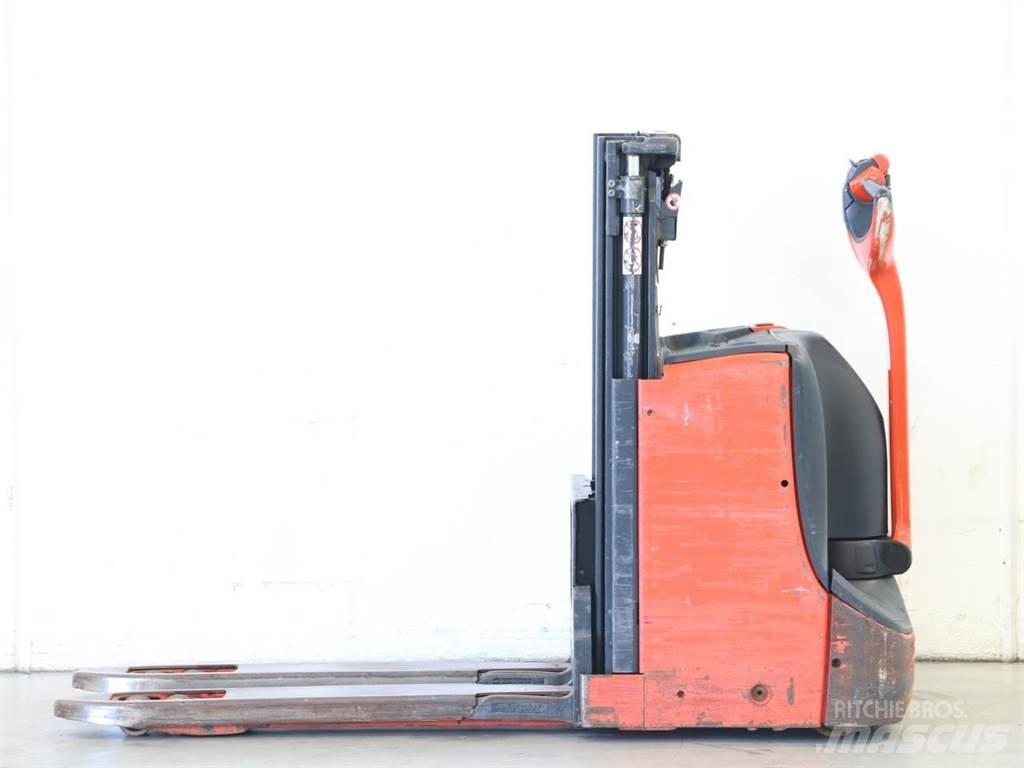 Linde D08/1160-00 Колички високоповдигачи с теглич