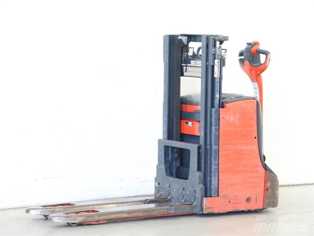 Linde D08/1160-00 Колички високоповдигачи с теглич
