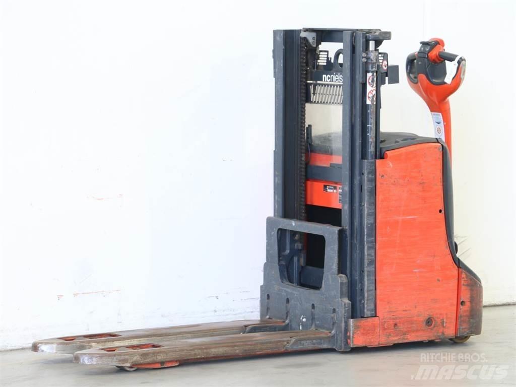 Linde D08/1160-00 Колички високоповдигачи с теглич