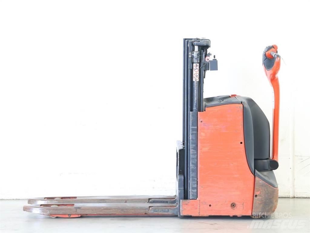 Linde D08/1160-00 Колички високоповдигачи с теглич