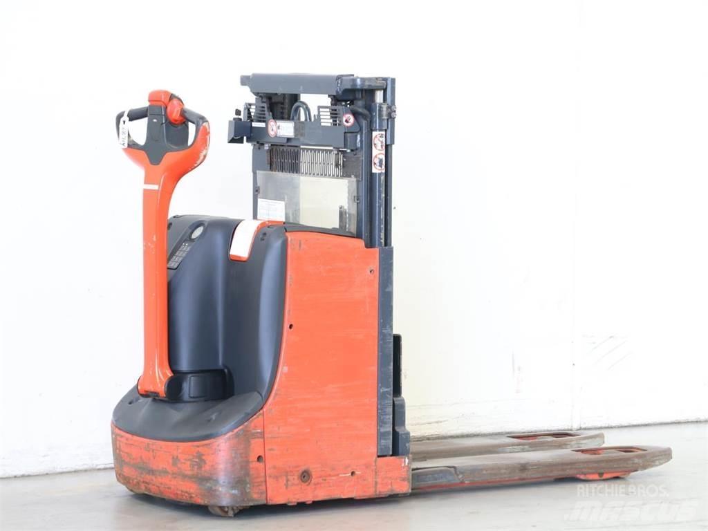 Linde D08/1160-00 Колички високоповдигачи с теглич