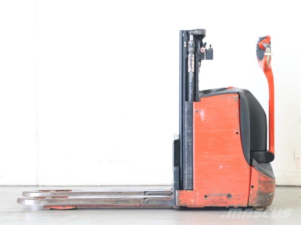 Linde D08/1160-00 Колички високоповдигачи с теглич