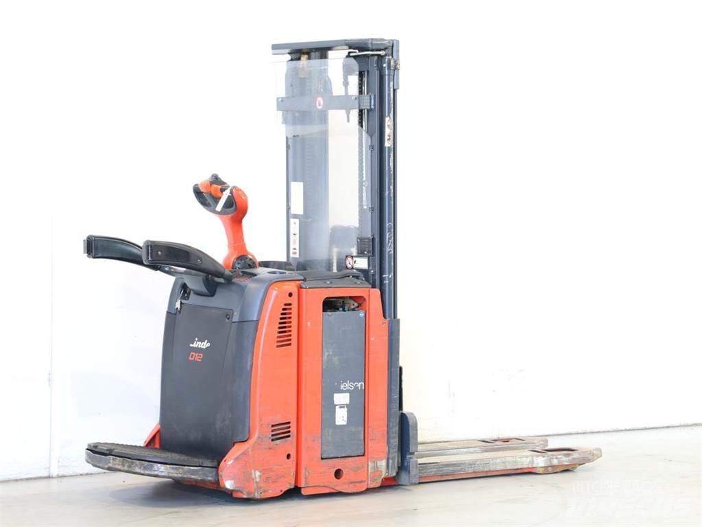 Linde D12AP/133 Колички високоповдигачи с теглич
