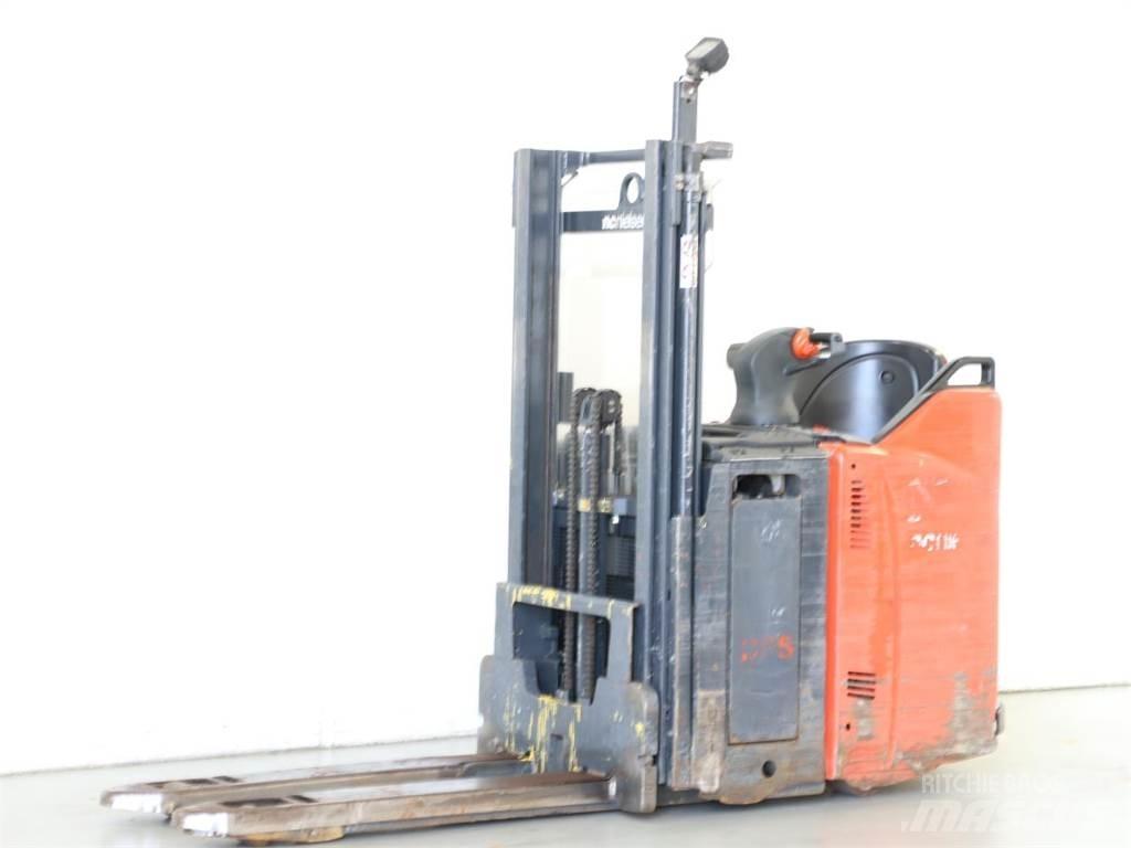Linde D12SP/133 Колички високоповдигачи с теглич