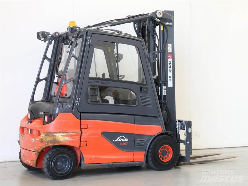 Linde E30/387 Електрически вилични кари-повдигачи