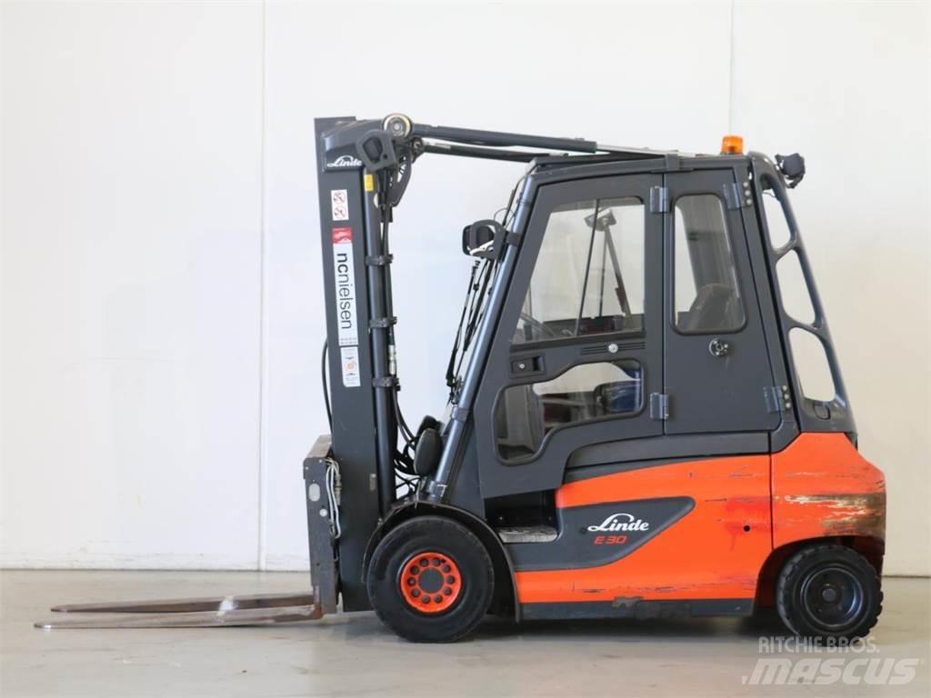 Linde E30/387 Електрически вилични кари-повдигачи