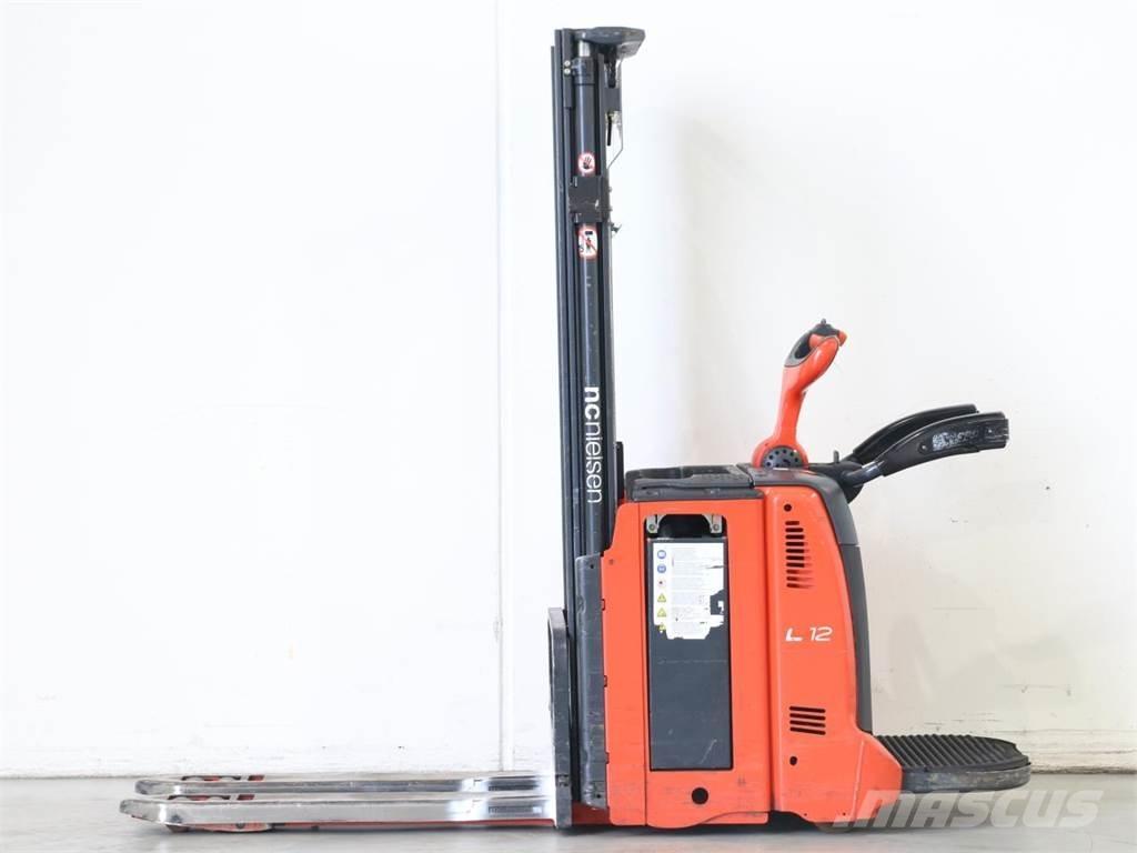Linde L12LAP/133 Колички високоповдигачи с теглич