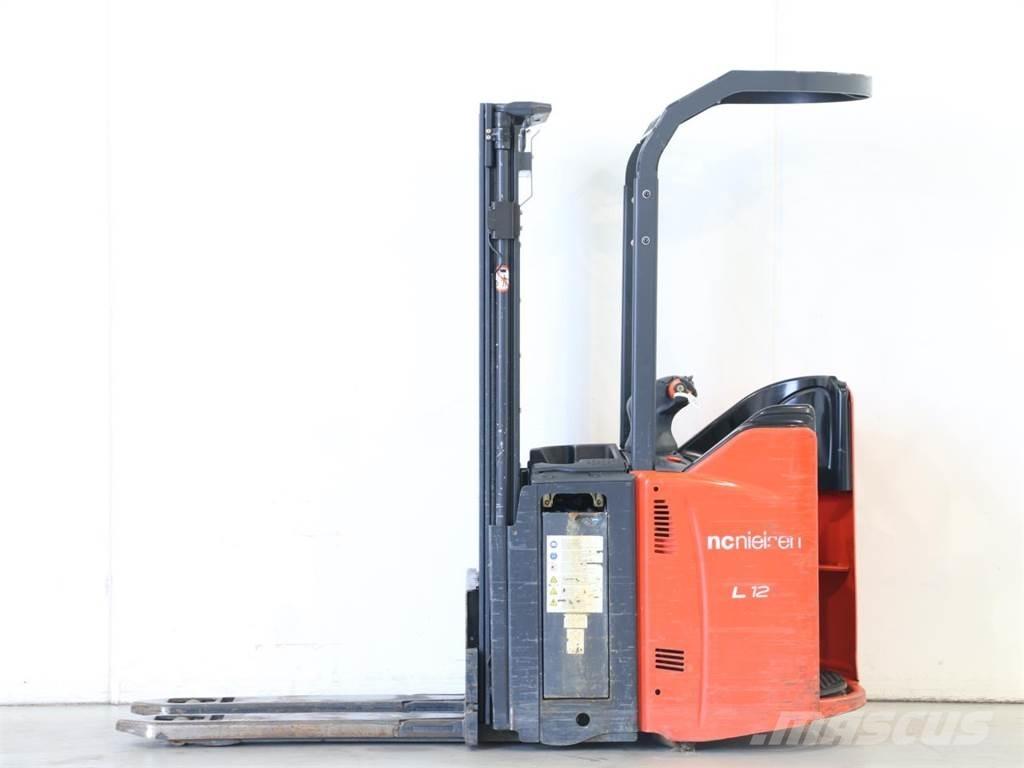 Linde L12LSP/133 Колички високоповдигачи с теглич