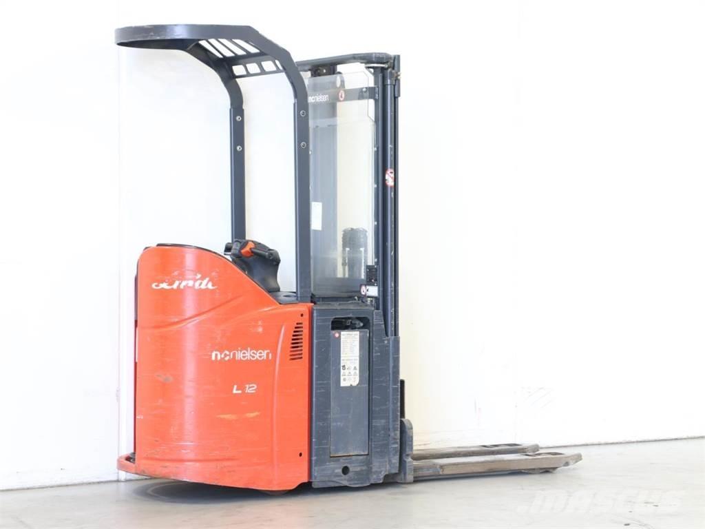 Linde L12LSP/133 Колички високоповдигачи с теглич