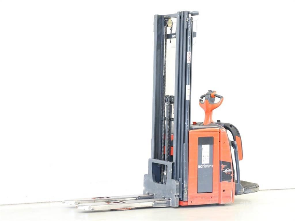 Linde L14AP/1173 Колички високоповдигачи с теглич