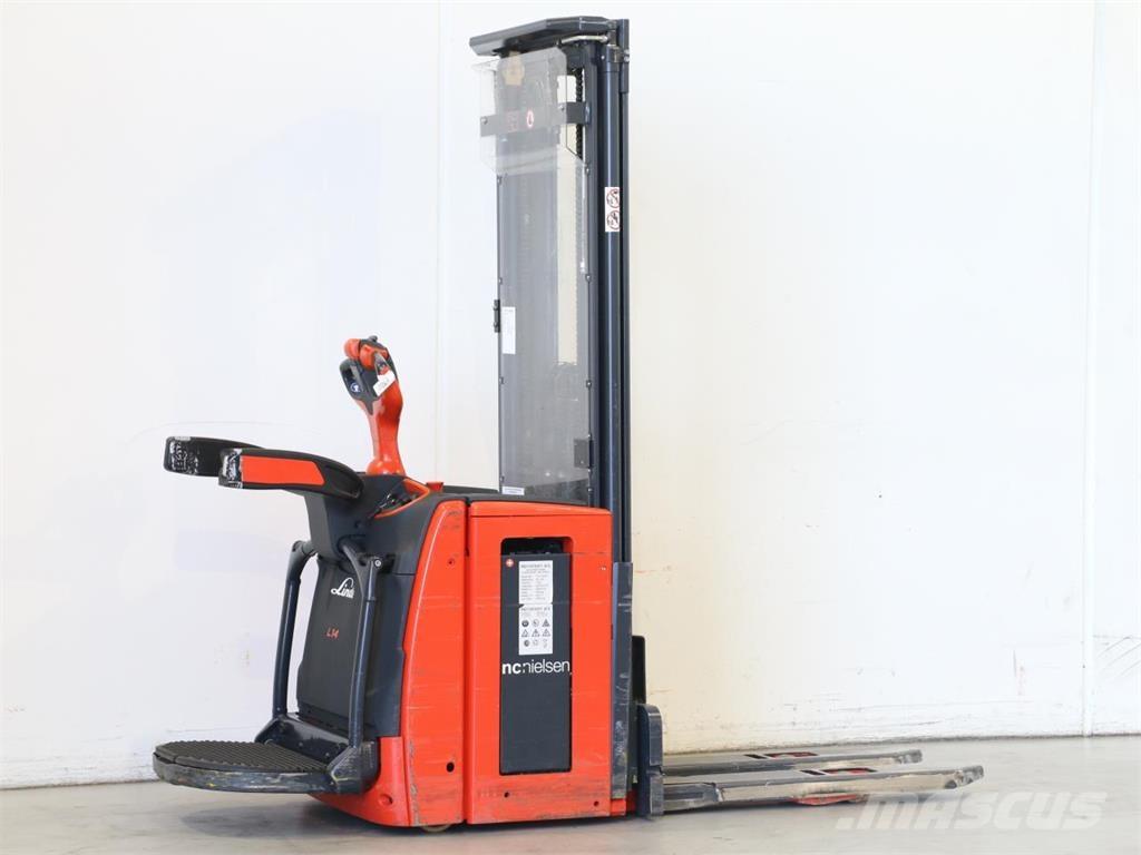 Linde L14AP/1173 Колички високоповдигачи с теглич