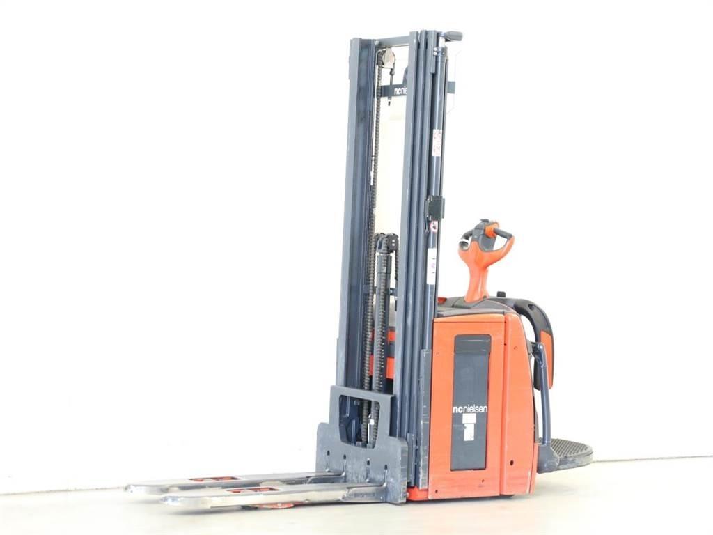 Linde L14AP/1173 Колички високоповдигачи с теглич
