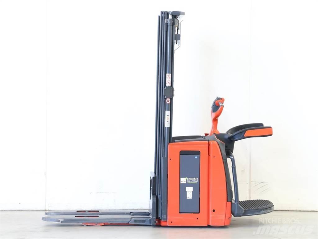 Linde L14AP/1173-01 Колички високоповдигачи с теглич