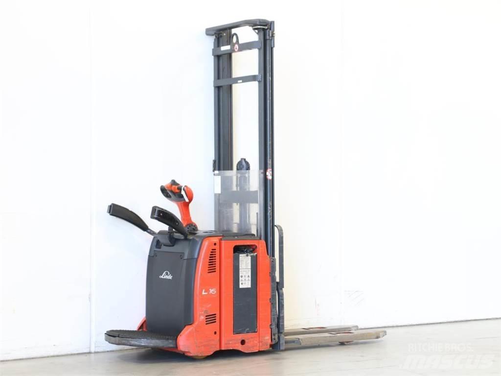 Linde L14AP/133 Колички високоповдигачи с теглич