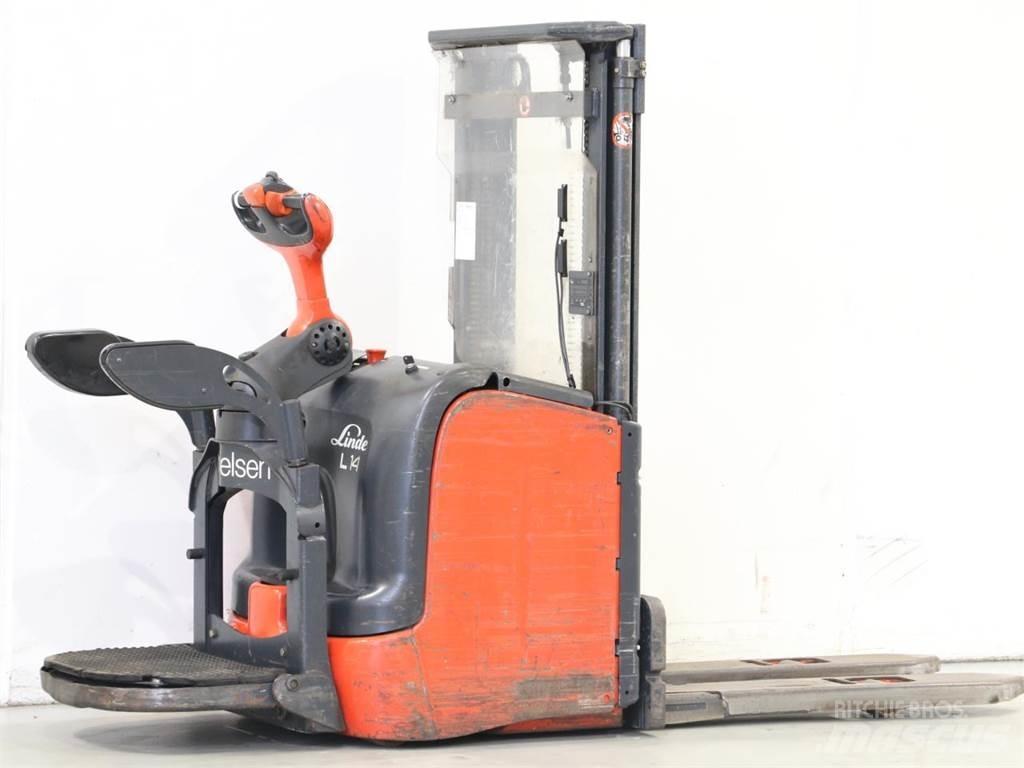 Linde L14AP/372 Колички високоповдигачи с теглич