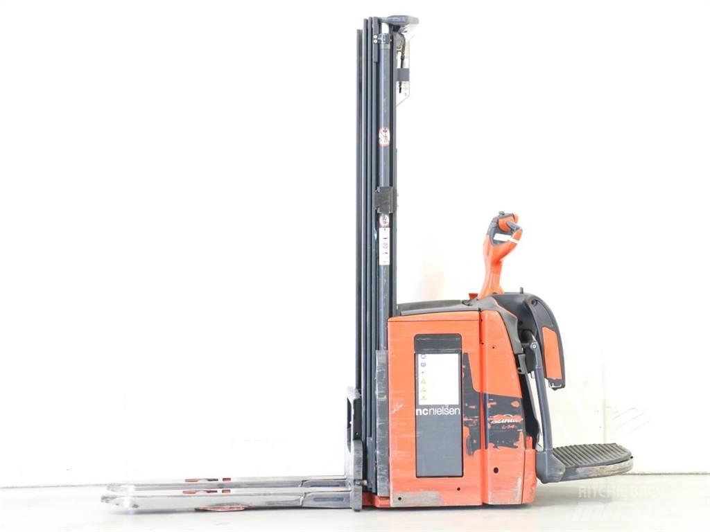 Linde L14LAP/1173 Колички високоповдигачи с теглич