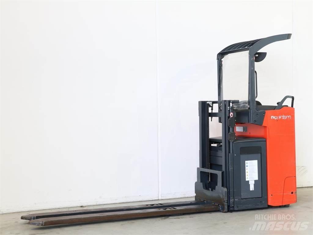 Linde L14R/1174 Колички високоповдигачи с теглич