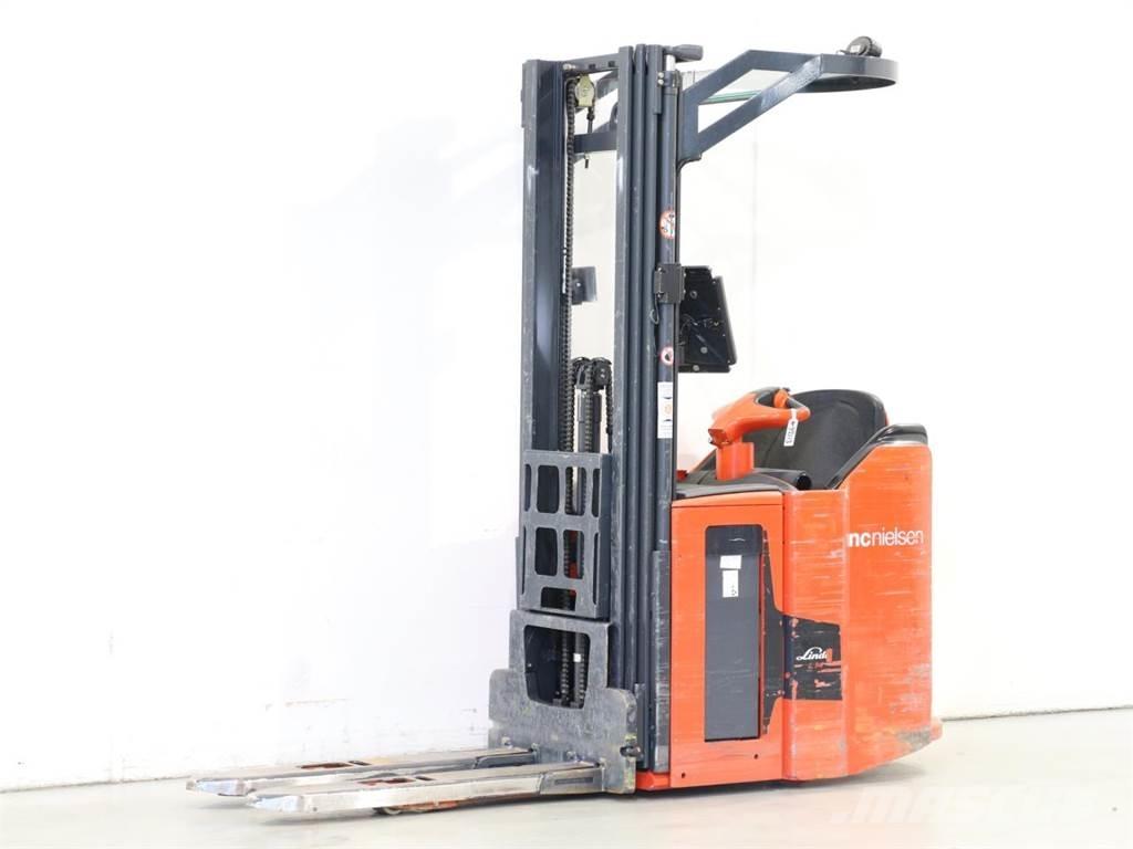 Linde L14SP/1173 Колички високоповдигачи с теглич