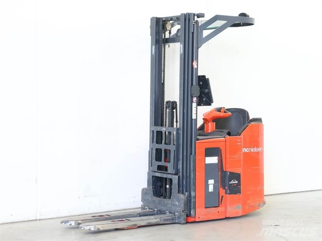 Linde L14SP/1173 Колички високоповдигачи с теглич