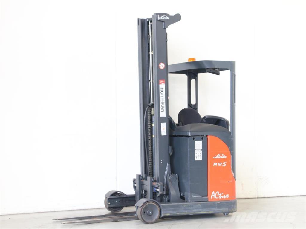 Linde R12C/115-11 Ретрак/ Високоповдигач с изместване на вилката напред
