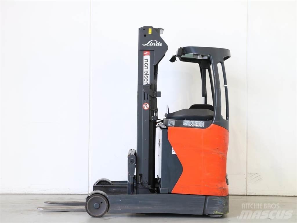 Linde R16/1120 Ретрак/ Високоповдигач с изместване на вилката напред