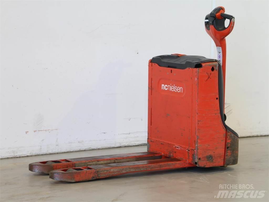 Linde T16/1152 Колички високоповдигачи с теглич