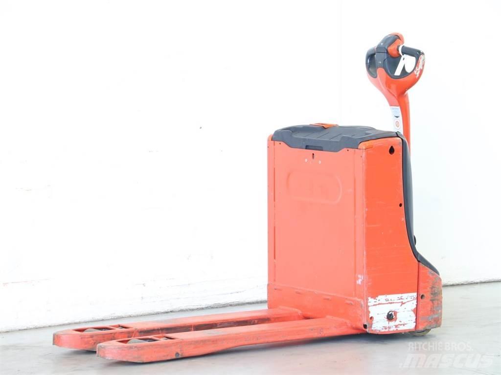 Linde T16/1152 Колички високоповдигачи с теглич