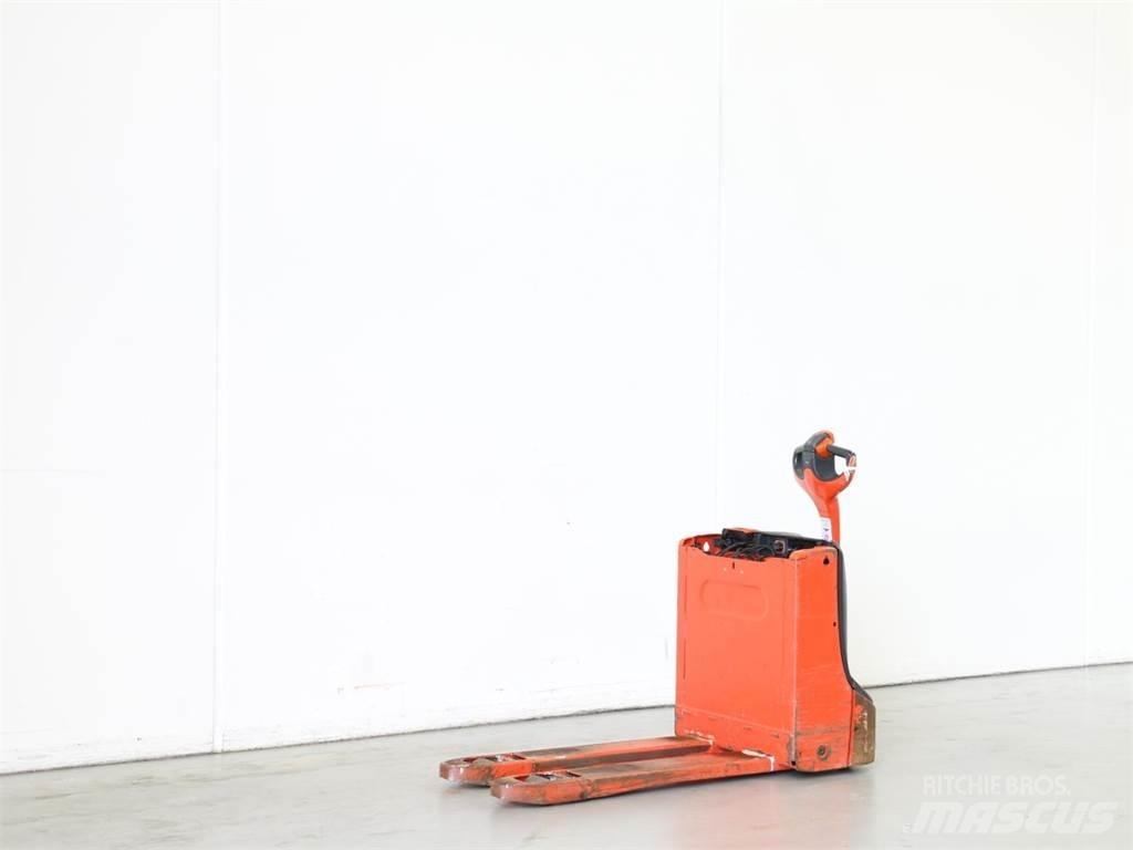 Linde T16/1152 Колички високоповдигачи с теглич