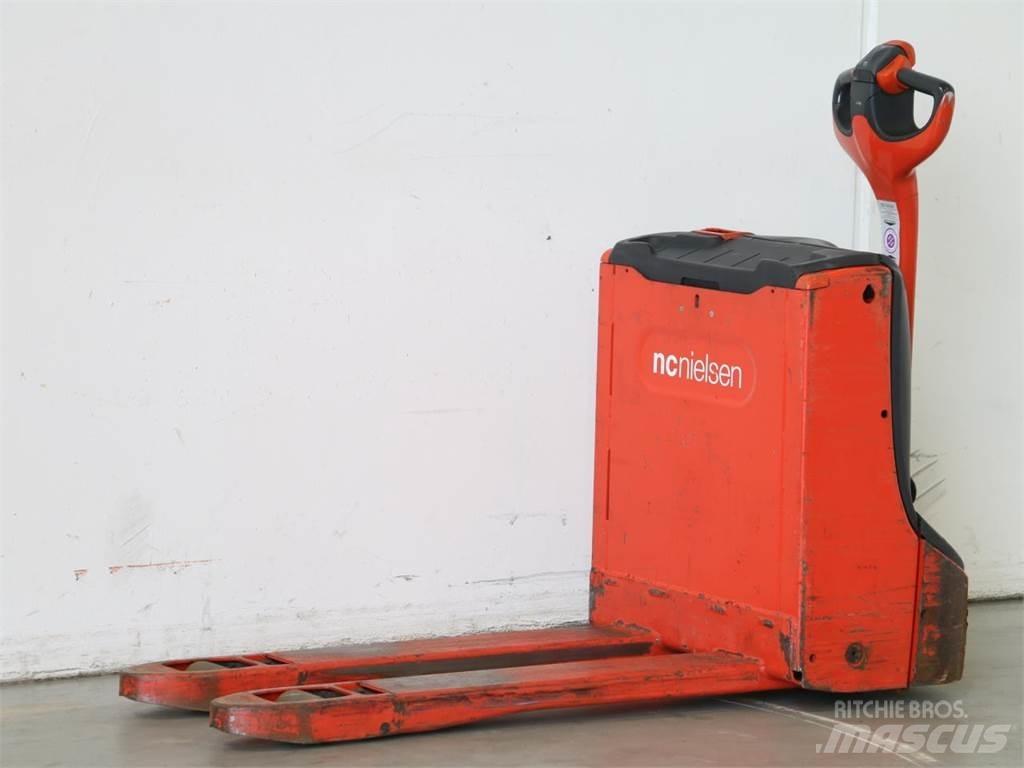 Linde T16/1152 Колички високоповдигачи с теглич
